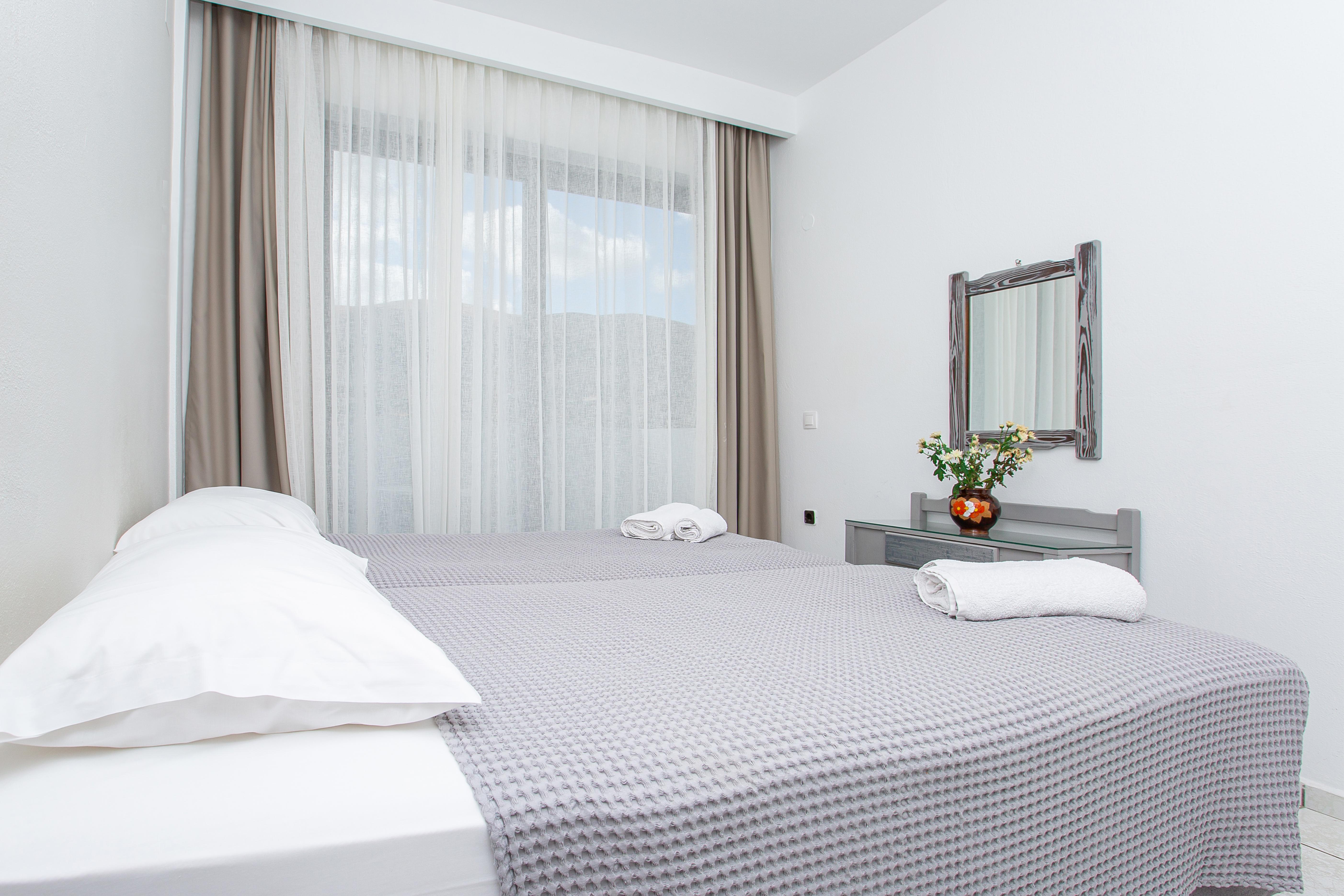 Hermes Hotel Malia Eksteriør billede