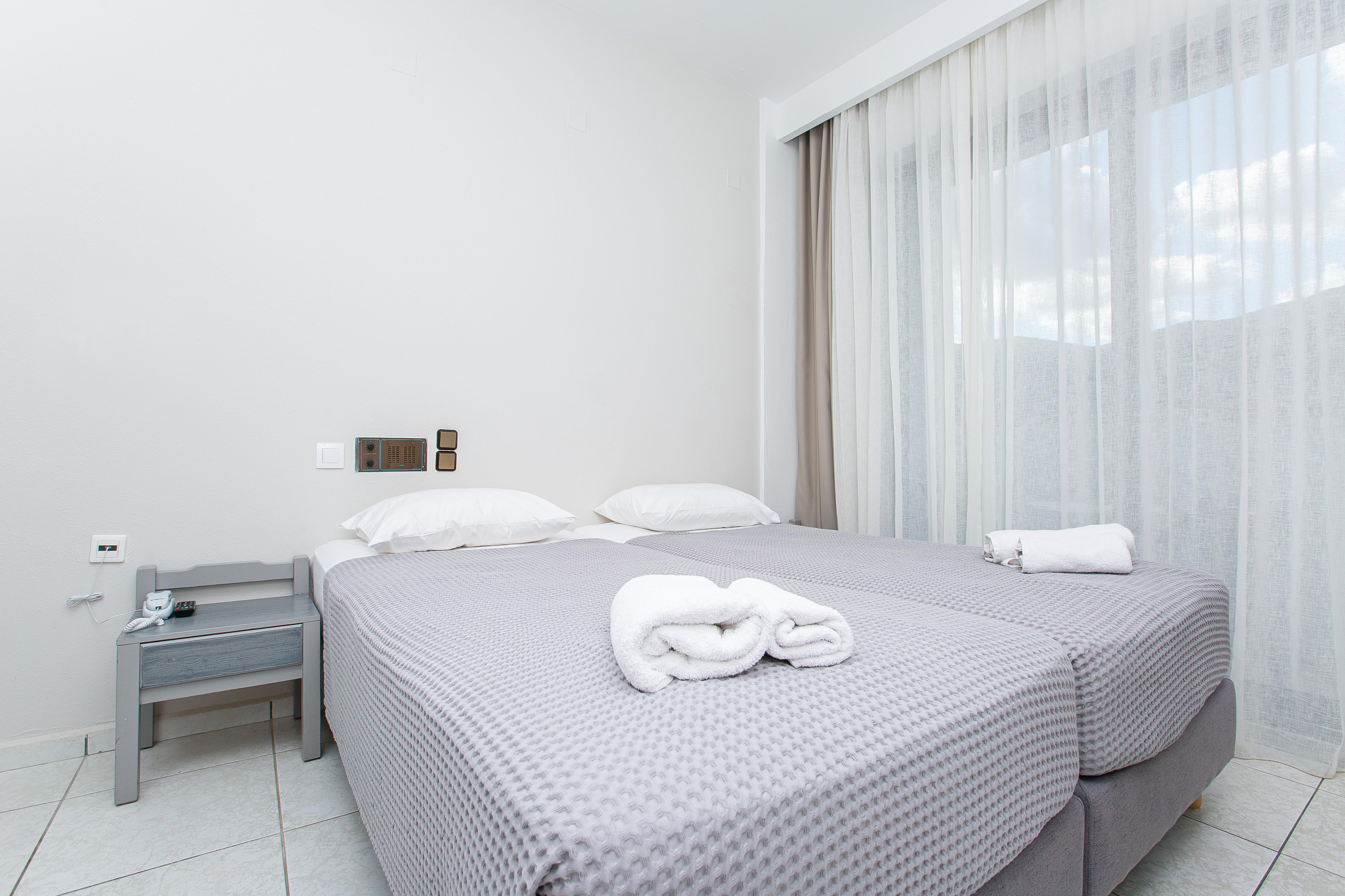 Hermes Hotel Malia Eksteriør billede